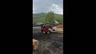 Видео от владельцев погрузчиков HW  и Мастер