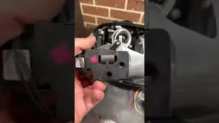 Что внутри Фары Mercedes GL 