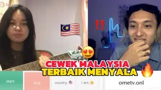 CEWEK MALAYSIA PANDAI MAIN GITAR‼️Ome.TV Internasional