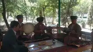 Utozimiz Qalandar Boxshi va Oĝli Feruzbek boxshi jonli ijro