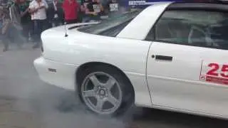Bmw 3.25 T   /VS\  Camaro SS   Burn Out  (çorum drugları - Brc Racing Team)