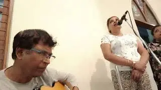 There are numerous strings in your lute