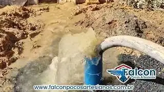 Falcon Poços artesianos | Como é feito a limpeza do poço?