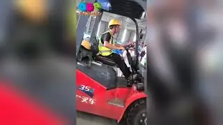 How to load a container of inflatables?
