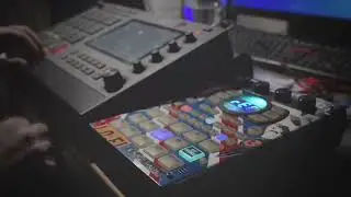 Melodic hiphop, 8 bars - 6 tracks, MPCLive2 (track mute) + SP404 (live fx)