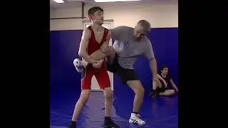 Приём Ножницы в борьбе.