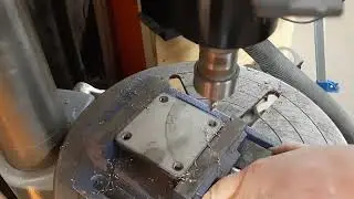 Tapping holes in laser cut part,from @sendcutsend