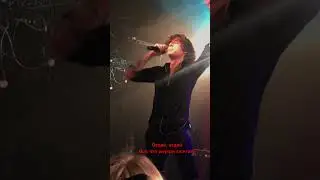 Мой #кайф, мой #вайб когда твои глаза сияют @xolidayboy_ #холидейбой #акустика #москва #осень2023