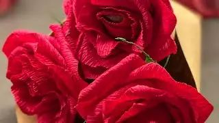 Розы из Гофрированной Бумаги  🌹 