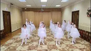 Танец ЖУРАВЛИ старшая группа детского сада. Танец на 9 мая старшая группа