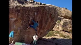 Huntsman Graffiti (V5) - Tall Beta: Moe’s Valley bouldering [Pfiff]