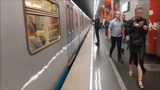 Электропоезд 81-760/761 