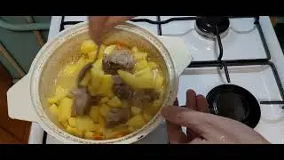 Тушёная индейка с картошкой.