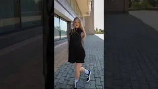 Простите за задержку, какие горы видны из вашего окна?