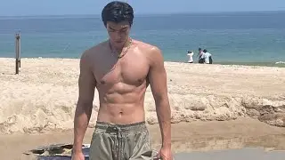 How about that boyfriend 💗 What do you think?😄💯