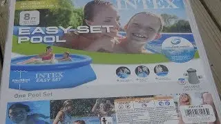 easy set up intex pool 8x30 new with pump