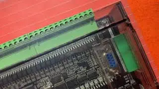 LE3U 48MT6AD2DA 24 input 24 relay output RS485 MODBUS RTU RTC