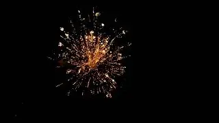 Фейерверк на 16 залпов 