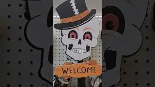 Skull man #foryou #halloween #spooky #spookyskeleton #scary #scaryseason #forupage #funny #creepy