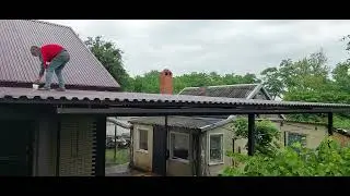 602.Навес накрывали под дождём 😰