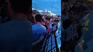Пенза, ТРК Коллаж, Моц раздаёт вонючки:)