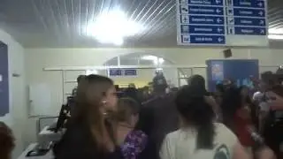 Confusão no aeroporto de Marília com o Luan Santana 08/09/12.