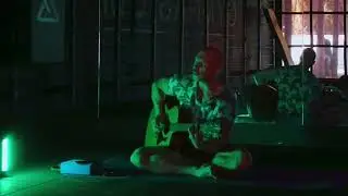 Мантра OM NAMO BHAGAVATE VASYDEVAYA а ниже текст монолог Андрея Миронова. Почитайте