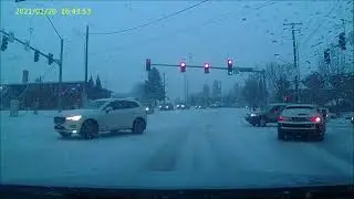 Snowy commute in Bend, Oregon