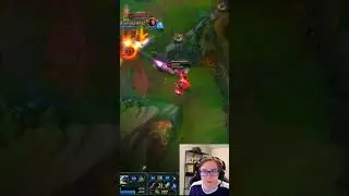 Thebausffs SNEAKY QUINN PLAY - League of Legends #shorts #leagueoflegends