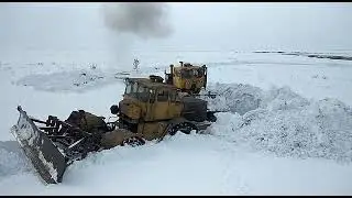 К-700 застрял в снегу #3