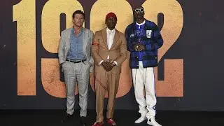 '1992' producer Snoop Dogg attends premiere, honors late Ray Liotta