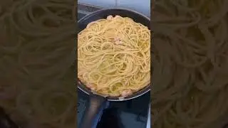 Lemon Garlic Shrimp Spaghetti