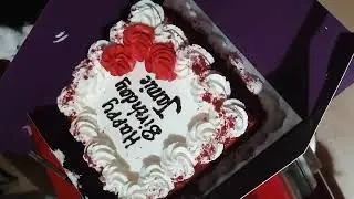 HAPPY BIRTHDAY TO ME!!!! #shorts #satisfying #happybirthday #birthday #birthdaycake