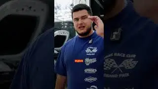 Когда достала оклейка дорогих машин...