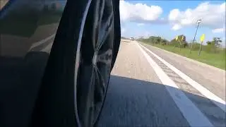 BMW 2020 M550 Bumper Flex at speed
