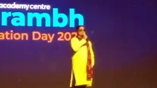 Om Sharma sir, Singing live in Unacademy Kota Foundation day