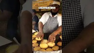 Desi burgers for Rs 20 #desifood #youtubers #indianfoodbloggers #foodiesofindia #punefoodie #burger