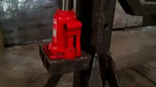Budget-Friendly DIY Car Lift #6