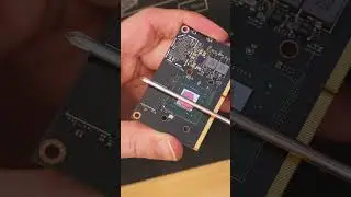 REACTION Screwdriver Apply thermal paste CPU 
