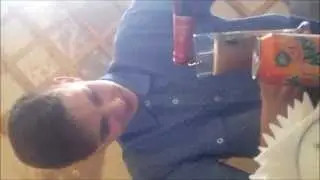 Парень спивается