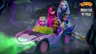 Monster High - Jetzt bei Smyths Toys - Smyths Toys Superstores DE