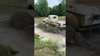Mud Truck The Slough Bricks off-road