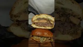 Foie gras and Morels Burger 🤌🏻 #mukbang #cooking #food #recipe #burger #foiegrad #morel