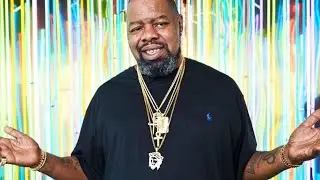 how to remove anything from a photo in Photoshop / Biz markie