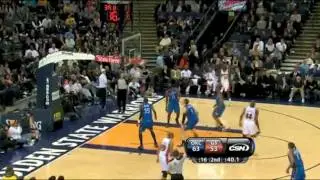 [BB] Stephen Curry knocks down the 3 vs Thunder