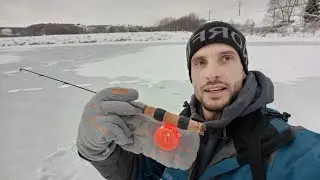 Первый лед! Первая зимняя рыбалка в этом сезоне. Ловля окуня.