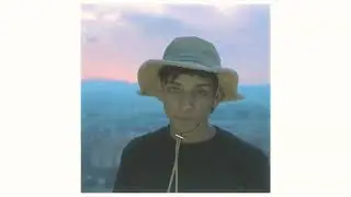 MC Buzzz - A mi favor (Official Video)