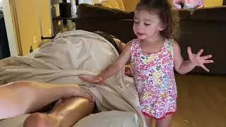 2 Year Old Gives Mom a Massage EXTENDED VERSION
