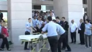 EN BÜYÜK ADLİYEDE KAVGA