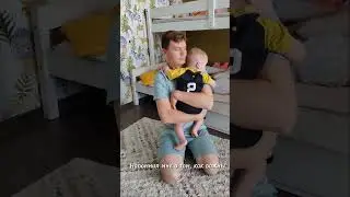 Как же этот малыш любит обнимашки 🤍